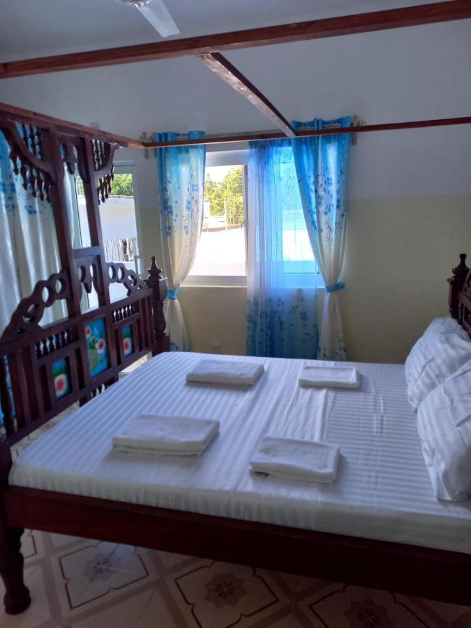 Rhino Apartment Watamu Bagian luar foto