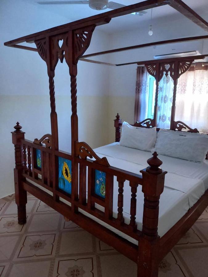 Rhino Apartment Watamu Bagian luar foto